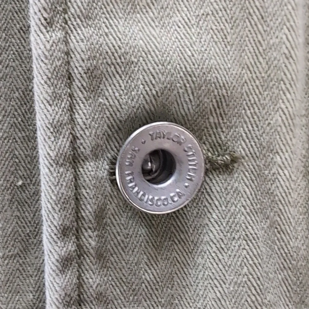 Taylor Stitch Olive Green Lightweight Shirt Jacket - Picture 4 of 10